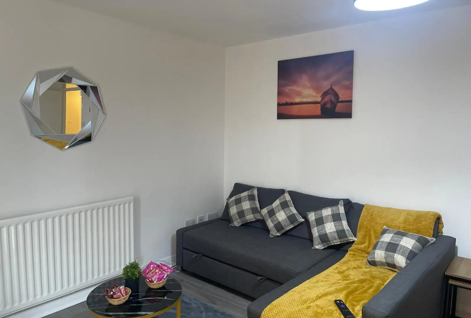 2 Bed Flat Close To New Cross Gate, Se14 London 0*,